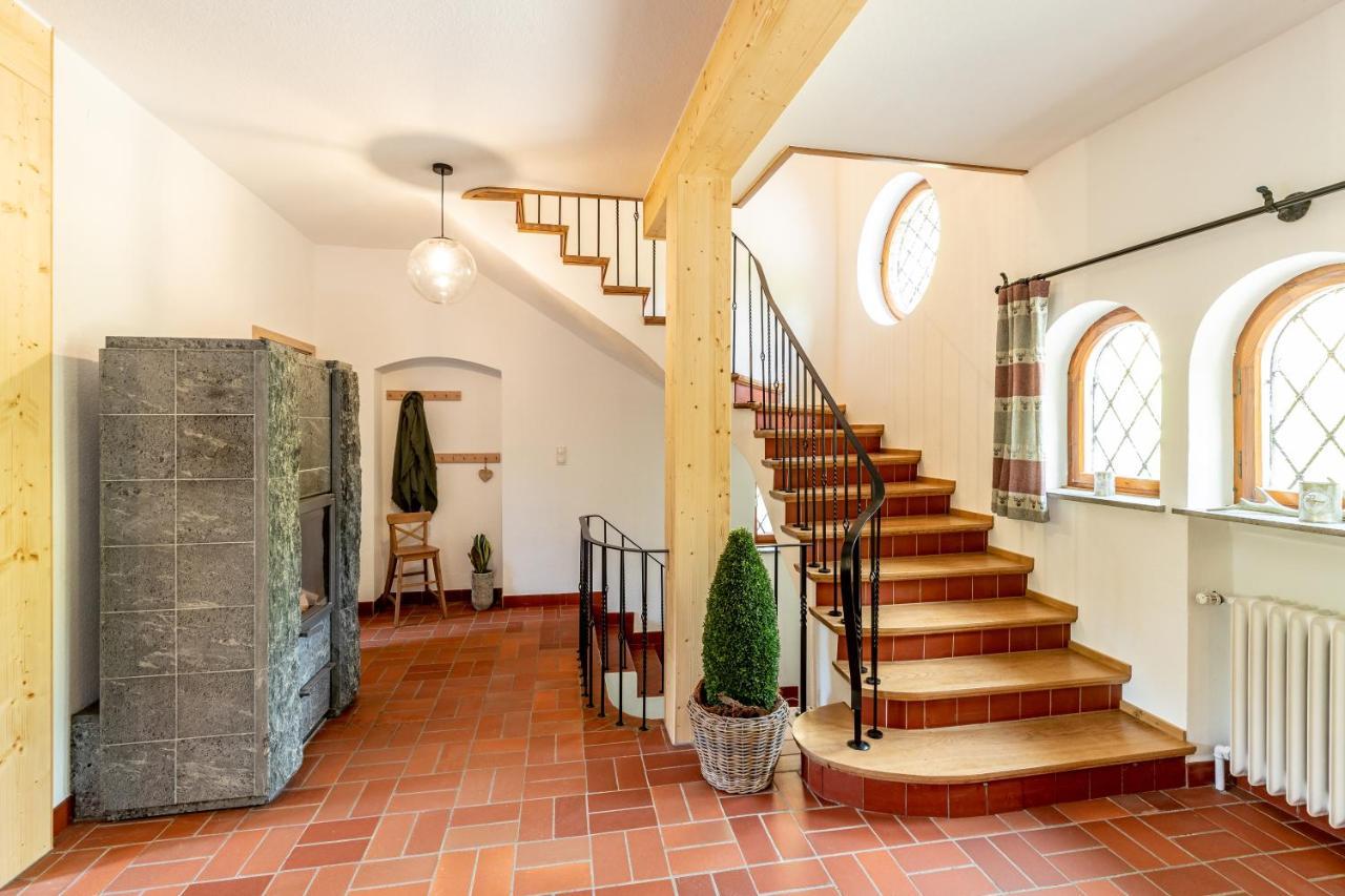 Landhaus Karbach Komplett Oder Einzelne Wohneinheiten Villa Inkl Sauna Bzw Waldhaeuschen Hirten エクステリア 写真
