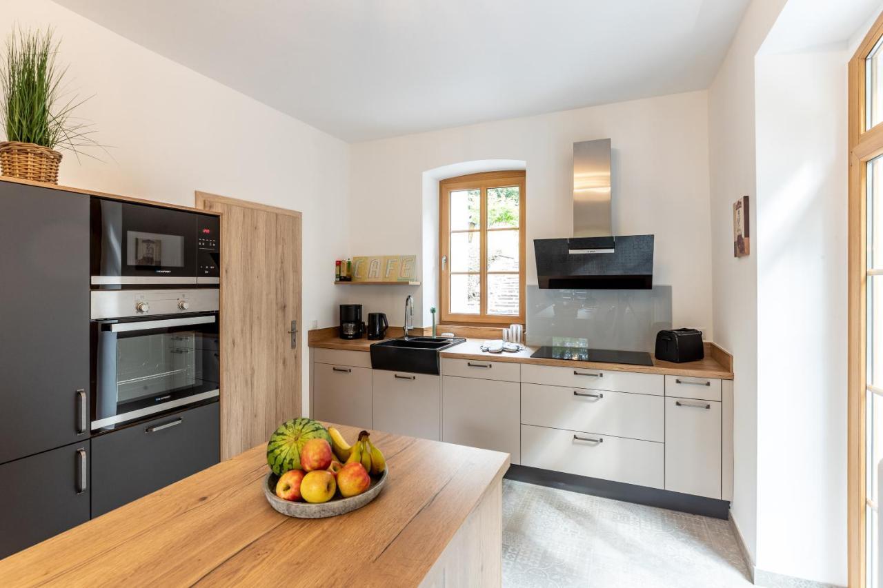 Landhaus Karbach Komplett Oder Einzelne Wohneinheiten Villa Inkl Sauna Bzw Waldhaeuschen Hirten エクステリア 写真